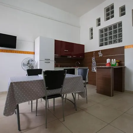 Vacanze Nyaraló